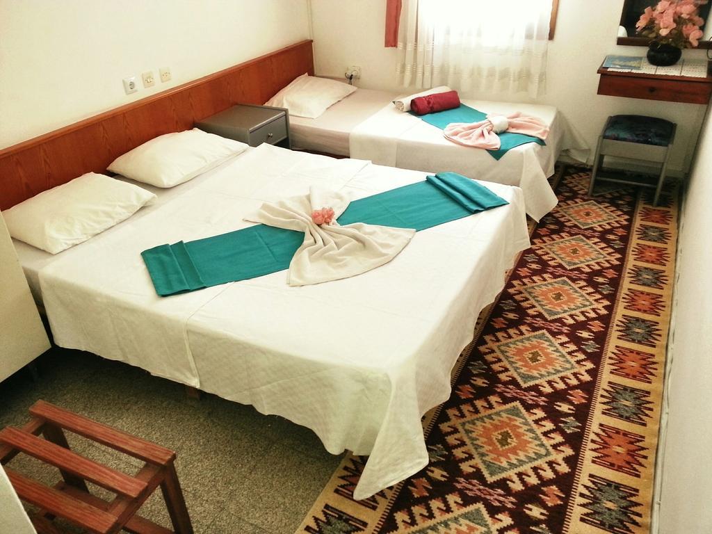Parmis Rooms Cesme Phòng bức ảnh