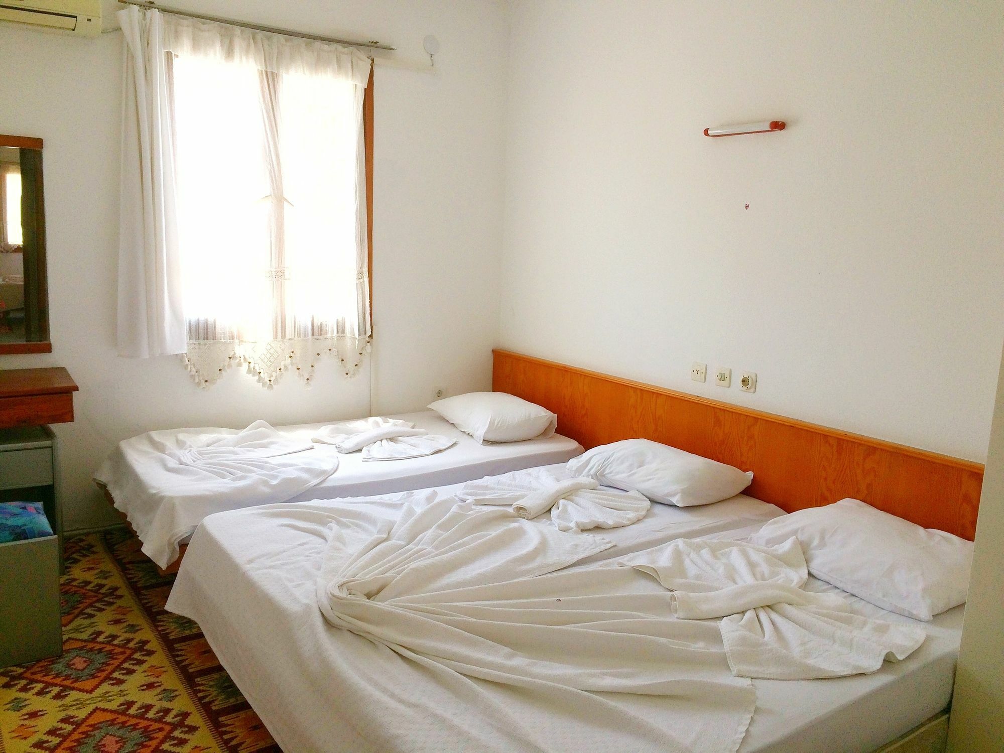 Parmis Rooms Cesme Ngoại thất bức ảnh